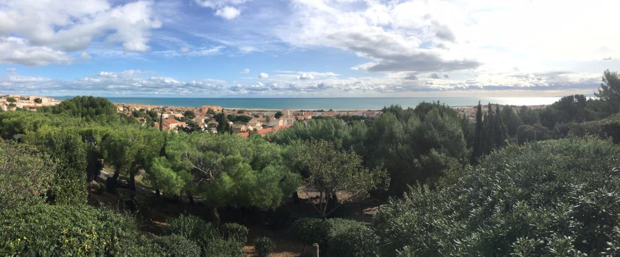 Saint-Pierre-La-Mer Fleury  Εξωτερικό φωτογραφία